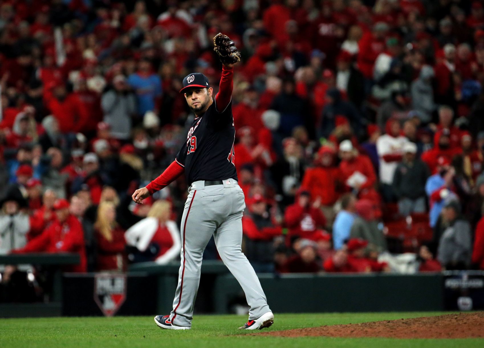 Washington Nationals vs St. Louis Cardinals, Game 1 NLCS in St. Louis